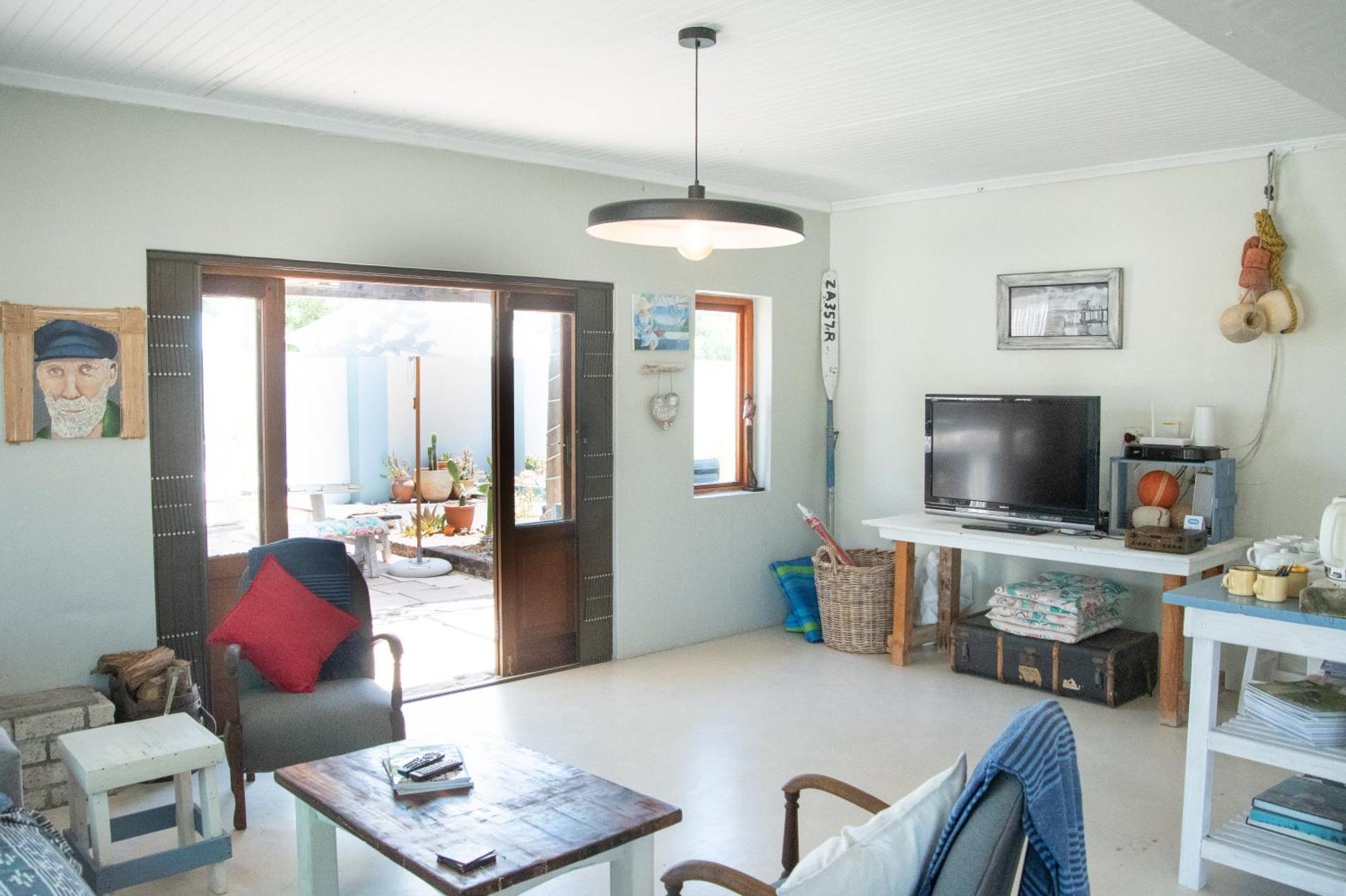 Отель Langebaan-On-Sea Экстерьер фото