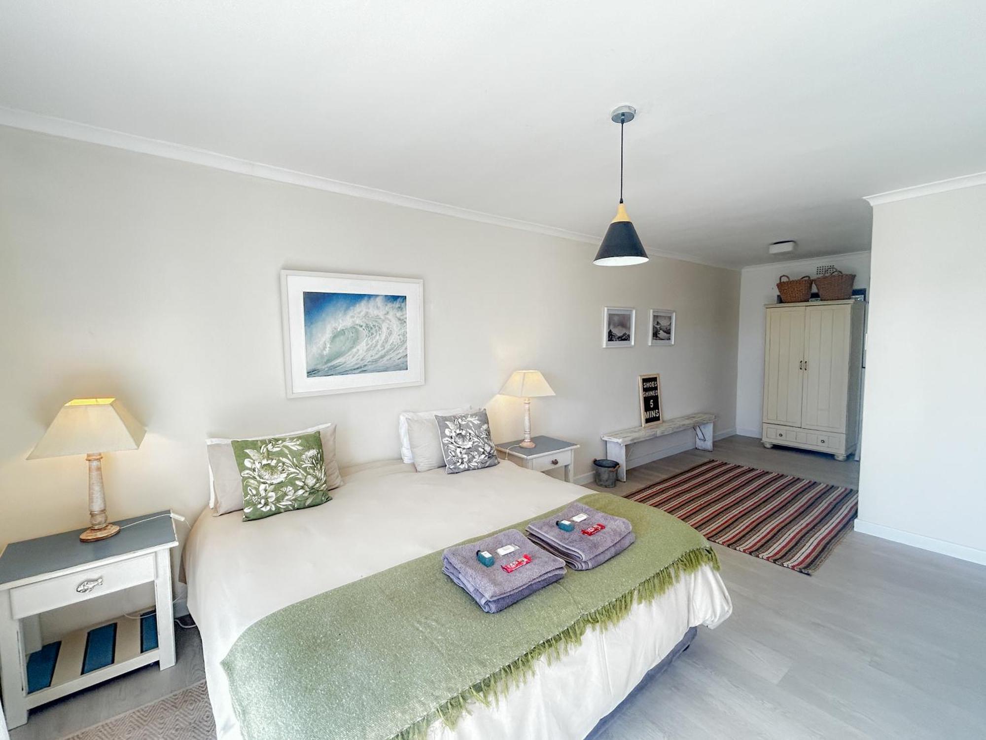 Отель Langebaan-On-Sea Экстерьер фото